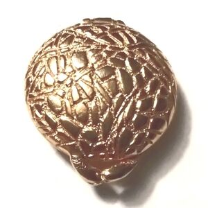 Vtg Houbigant Chantilly Gold Tone Perfume Solid Compact